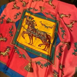Herme’s silk scarf - Auth